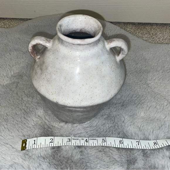 Speckled Stone and grey colored ceramic vase - Picture 3 of 4